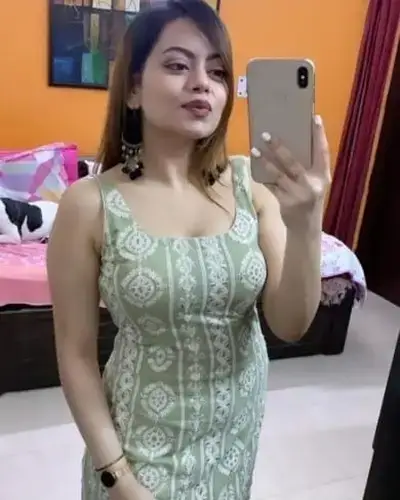 Call Girl in Alangudi